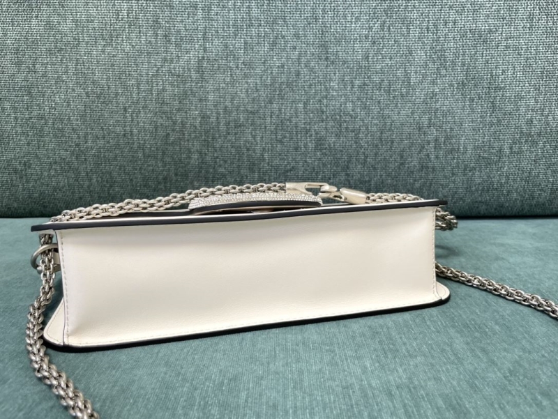 Va1e*ntin0 satchel bag